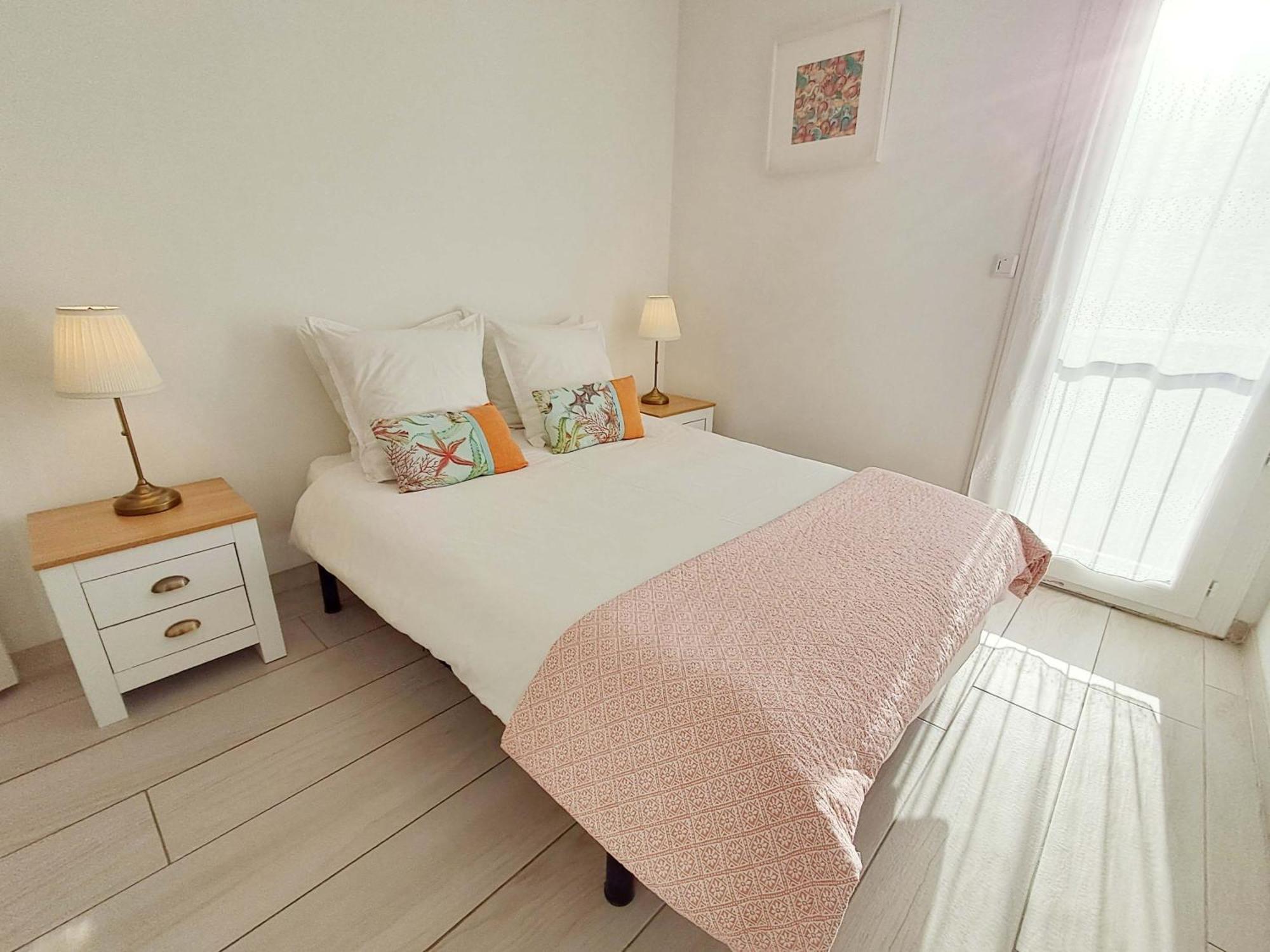 Le Piade, confort moderne, vue dégagée, clim, ascenseur, WiFi Sète Esterno foto